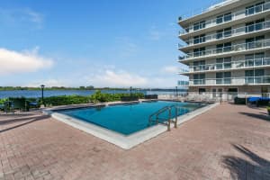 2560 S Ocean Blvd, Palm Beach, FL 33480, Sold 04/06/20