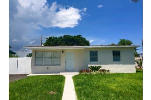 1369 7th St, West Palm Beach, FL 33401, Sold 03/31/20