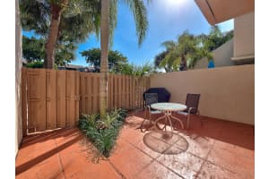 612 Executive Center Dr, West Palm Beach, FL 33401, Sold 02/26/20