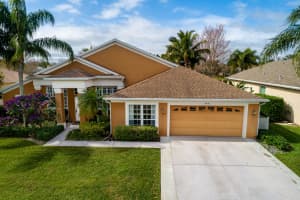 3471 SW Islesworth Cir, Palm City, FL 34990, Sold 04/07/20