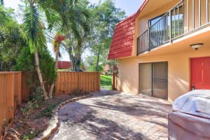 8105 Severn Dr, Boca Raton, FL 33433, Sold 05/18/20