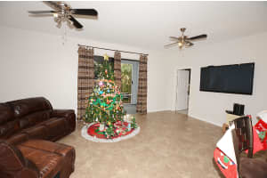 880 11th Dr, Vero Beach, FL 32960, Sold 04/10/20