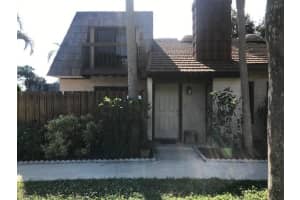 4068 Palm Bay Cir, West Palm Beach, FL 33406, Sold 05/08/20