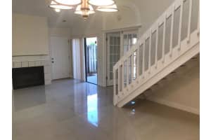 4068 Palm Bay Cir, West Palm Beach, FL 33406, Sold 05/08/20