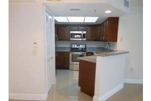 4175 Haverhill Rd, West Palm Beach, FL 33417, Sold 07/20/20