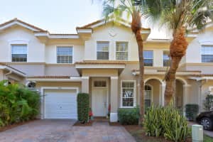 4438 Regal Ct, Delray Beach, FL 33445, Sold 03/05/20