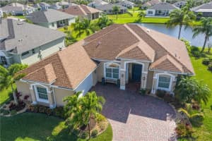780 Fortunella Cir SW, Vero Beach, FL 32968, Sold 04/10/20