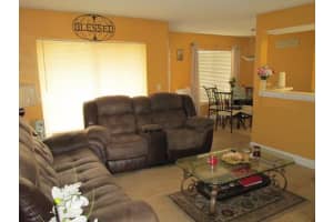 815 W Boynton Beach Blvd, Boynton Beach, FL 33426, Sold 03/12/20