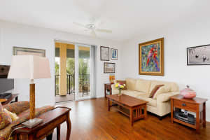 255 NE 3rd Ave, Delray Beach, FL 33444, Sold 10/14/20