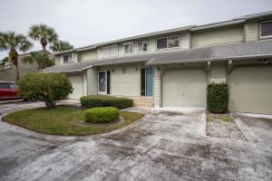 3324 NE Holly Creek Dr, Jensen Beach, FL 34957, Sold 10/29/20