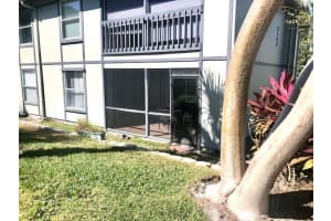 8163 SE Croft Cir, Hobe Sound, FL 33455, Sold 03/13/20