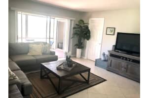 8163 SE Croft Cir, Hobe Sound, FL 33455, Sold 03/13/20