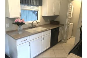 8163 SE Croft Cir, Hobe Sound, FL 33455, Sold 03/13/20