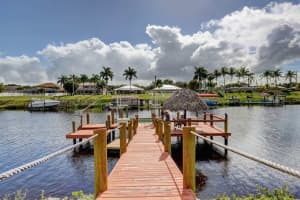 2598 SW River Shore Dr, Port St. Lucie, FL 34984, Sold 05/27/20