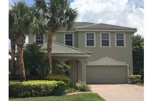 104 Sarona Cir, Royal Palm Beach, FL 33411, Sold 05/01/20