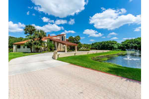 11575 SW 37th Ct, Davie, FL 33330, Sold 10/07/20