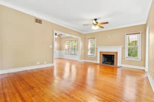 715 Palm St, West Palm Beach, FL 33401, Sold 08/19/20