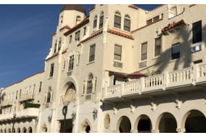 235 Sunrise Ave, Palm Beach, FL 33480, Sold 02/18/20