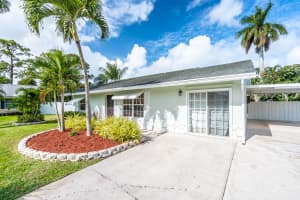 4985 Collesium Dr, Lake Worth, FL 33463, Sold 03/31/20