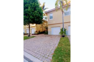 1733 Carvelle Dr, Riviera Beach, FL 33404, Sold 03/12/20