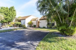 11194 Curry Dr, Palm Beach Gardens, FL 33418, Sold 02/28/20