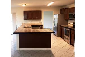 131 Sunflower Cir, Royal Palm Beach, FL 33411, Sold 10/23/20