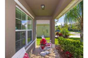1368 Lexington Square SW, Vero Beach, FL 32962, Sold 04/17/20