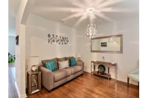 1368 Lexington Square SW, Vero Beach, FL 32962, Sold 04/17/20