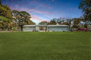 1155 39th Ave, Vero Beach, FL 32960, Sold 05/01/20