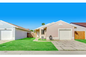 10911 SW 12th St, Pembroke Pines, FL 33025, Sold 03/30/20