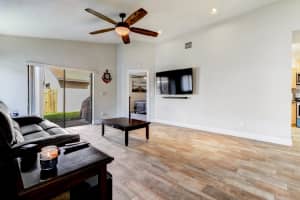 10911 SW 12th St, Pembroke Pines, FL 33025, Sold 03/30/20