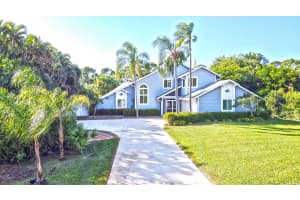 370 NE Town Terrace, Jensen Beach, FL 34957, Sold 03/13/20