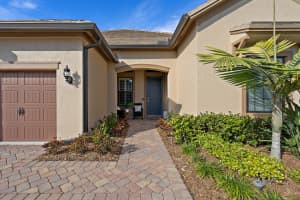 4560 SW Gossamer Cir, Palm City, FL 34990, Sold 04/10/20