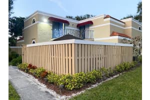 4310 Village Dr, Delray Beach, FL 33445, Sold 04/13/20