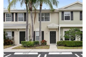 905 Kokomo Key Ln, Delray Beach, FL 33483, Sold 11/11/20