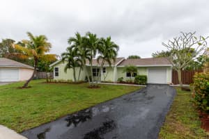 5570 Barnstead Cir, Lake Worth, FL 33463, Sold 03/13/20