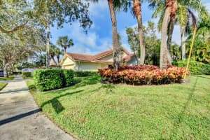 2805 Cuyahoga Ln, West Palm Beach, FL 33409, Sold 05/20/20