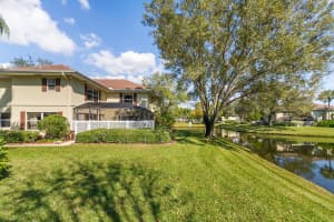36 Danbury Ct, Royal Palm Beach, FL 33411, Sold 04/01/20