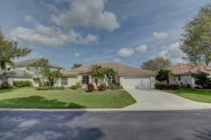 617 SW Lighthouse Dr, Palm City, FL 34990, Sold 04/30/20