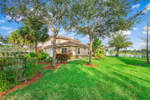 6750 Old Farm Trail, Boynton Beach, FL 33437, Sold 03/17/20
