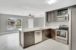 6059 Blue Grass Cir, Lake Worth, FL 33463, Sold 09/02/20