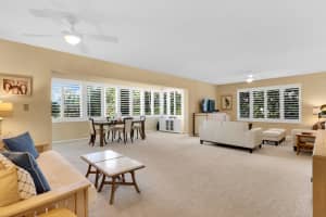 325 S Beach Rd, Jupiter, FL 33469, Sold 04/30/20