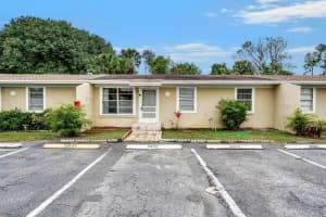 4693 Martha Louise Dr, West Palm Beach, FL 33417, Sold 06/25/20