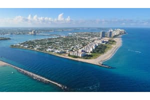 155 S Ocean Ave, West Palm Beach, FL 33404, Sold 08/31/20