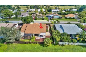 374 SW 27th Ave, Delray Beach, FL 33445, Sold 09/03/20