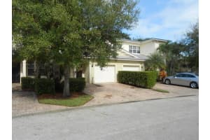 2702 Creekside Dr, Fort Pierce, FL 34981, Sold 03/13/20