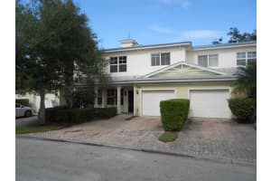 2702 Creekside Dr, Fort Pierce, FL 34981, Sold 03/13/20