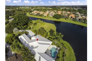 52 Bermuda Lake Dr, Palm Beach Gardens, FL 33418, Sold 04/03/20