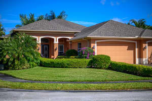 4335 65th Dr, Vero Beach, FL 32967, Sold 02/01/21