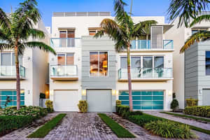 126 Mac Farlane Dr, Delray Beach, FL 33483, Sold 03/31/20